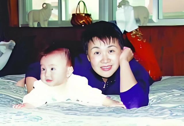 懷孕時罹患癌症！41歲當紅女星「為生子拒絕化療」香消玉殞　去世23年後「仍讓人不禁嘆息」...