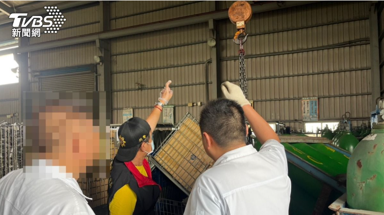 天降2公噸的它！高雄男「當場被重砸」失去呼吸心跳　緊急送醫搶救