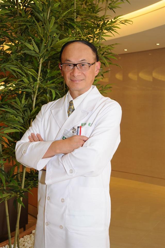 退休5年！前台大院長「驚傳罹失智症」病況曝光　專家示警「5徵兆注意」：這類人50歲就發病
