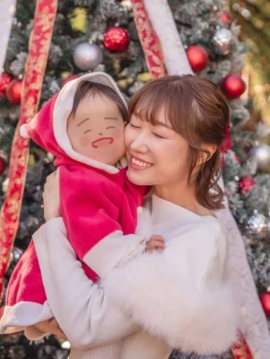 萬分之一罹罕病！39歲女星淚崩「排泄物會從那裡流出」　「丟臉毫無尊嚴」恐變敗血症