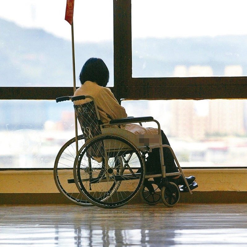 不只瑞士！這國家「通過安樂死法案」患者免出國求死
