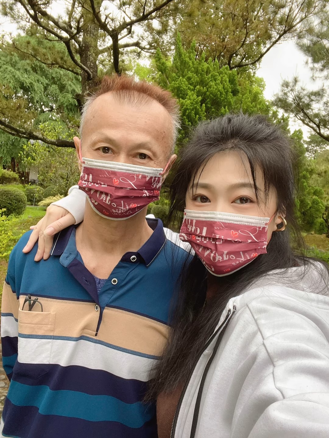 台語歌后慟別摯愛！告別式上認「早隱瞞病情」　道歉哭喊：原諒我簽放棄急救