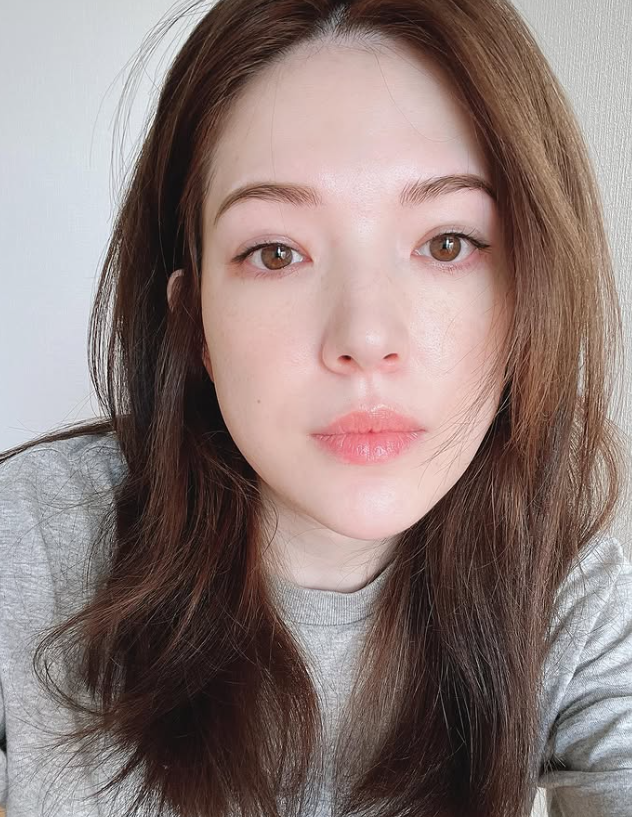 被爆懷孕5個月！許瑋甯同框邱澤「甜喊My son」　藏孕肚亮相「狀態美到發光」被讚：最美媽媽