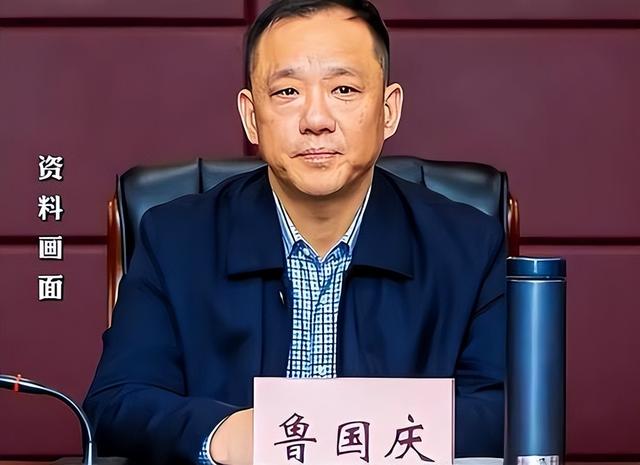 拯救無數性命！55歲醫界大咖「竟從17樓一躍而下」　知情人曝「遺書內容」令人心碎