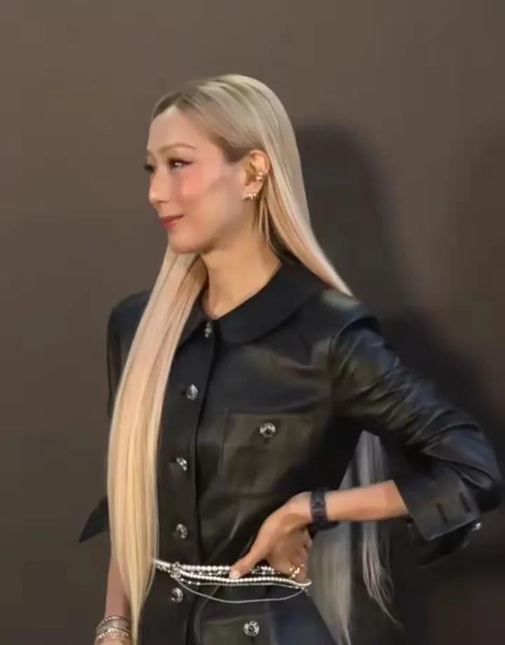 53歲像35歲！天后原諒渣夫「新造型亮相大回春」　網友狂讚：「這是我看過最美的53歲❤️」