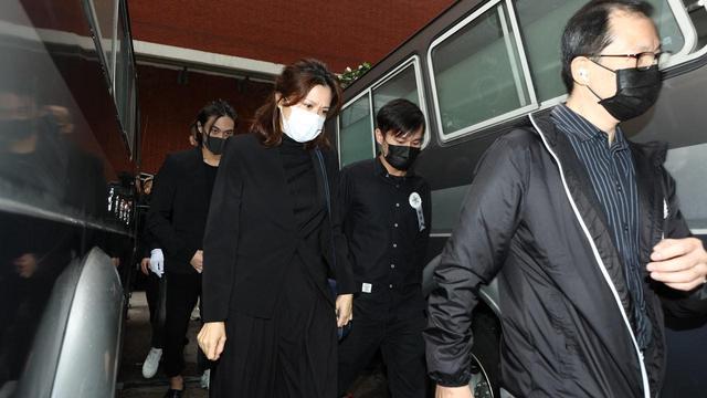去世4年了！吳孟達被爆「同時照顧3任太太」直到病逝　王晶無奈嘆：「都是他自己造成的...」