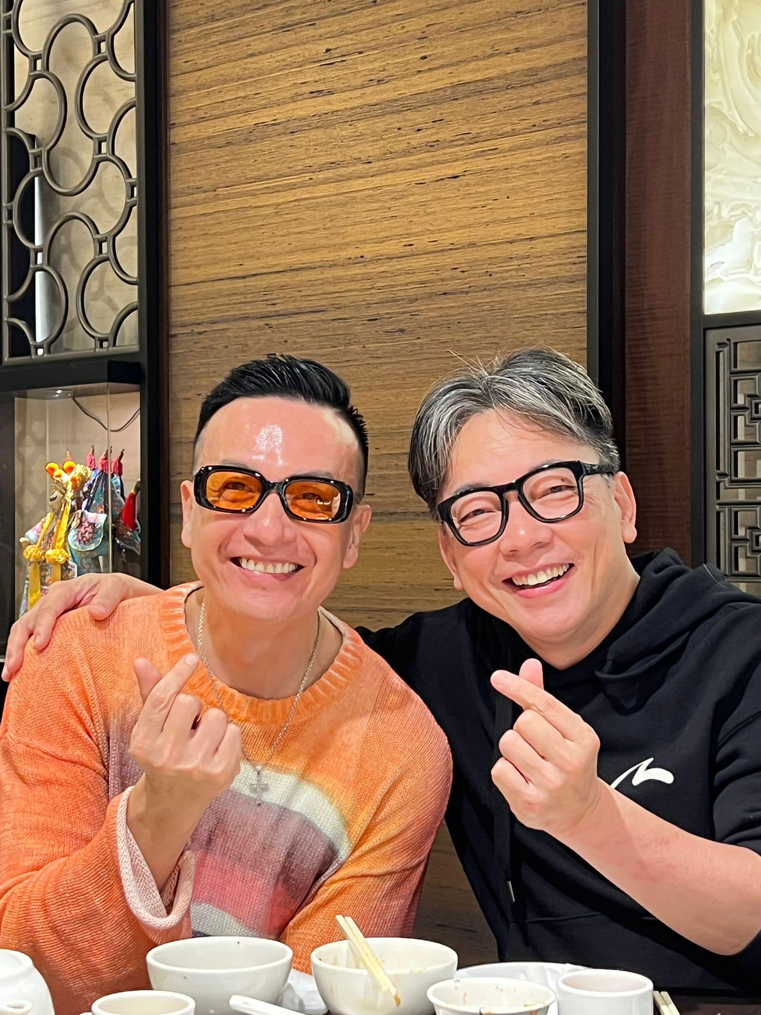早已財富自由！53歲小鐘「驚爆有女友」身分曝光　至今未婚委屈吐心酸：「我一定會立刻娶她...」