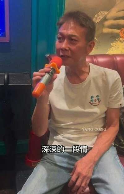 暴瘦20kg！書店偶遇「62歲武打男神」大變樣　近況曝光「一器官出問題」：斷崖式衰老