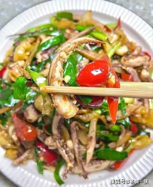 年紀大了要「養骨」！別只會喝牛奶「快吃這8樣高鈣食物」