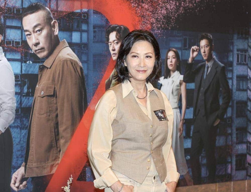 淡出演藝圈7年！55歲女星「驚喜現身客串」氣質優雅　近況曝光「轉行當老師」：已拿博士學位