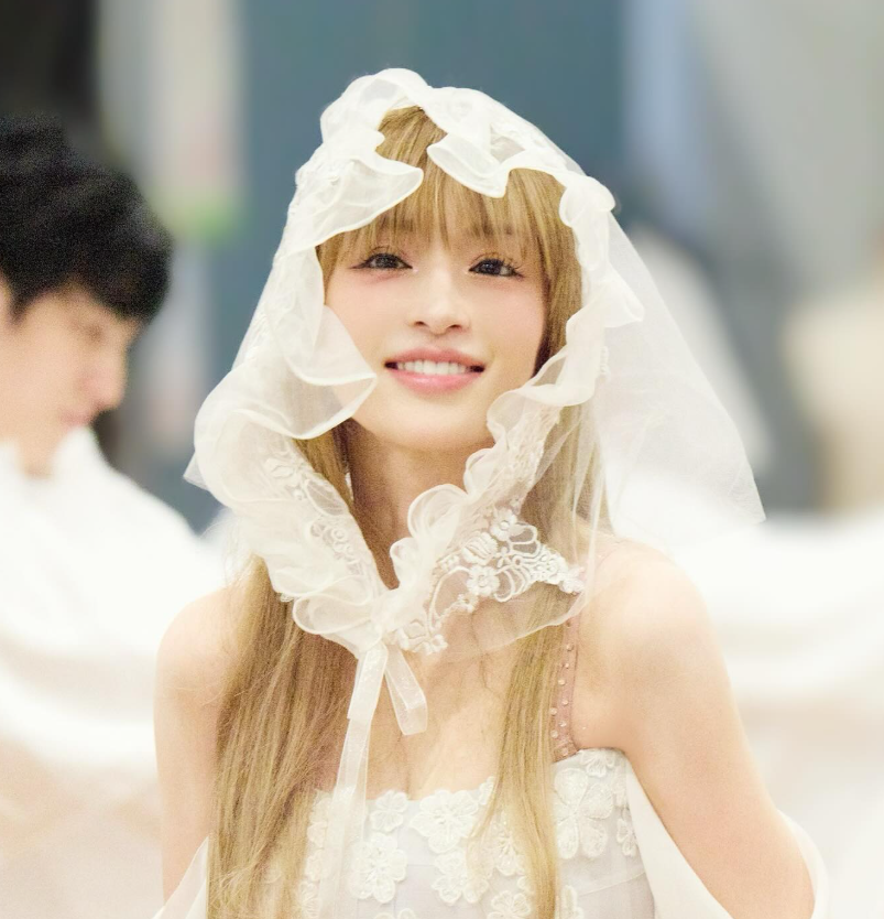 曾紅遍全亞洲！46歲歌壇天后「面部僵硬被指醫美過度」　洋娃娃臉蛋「如今老態顯現」網全認不出