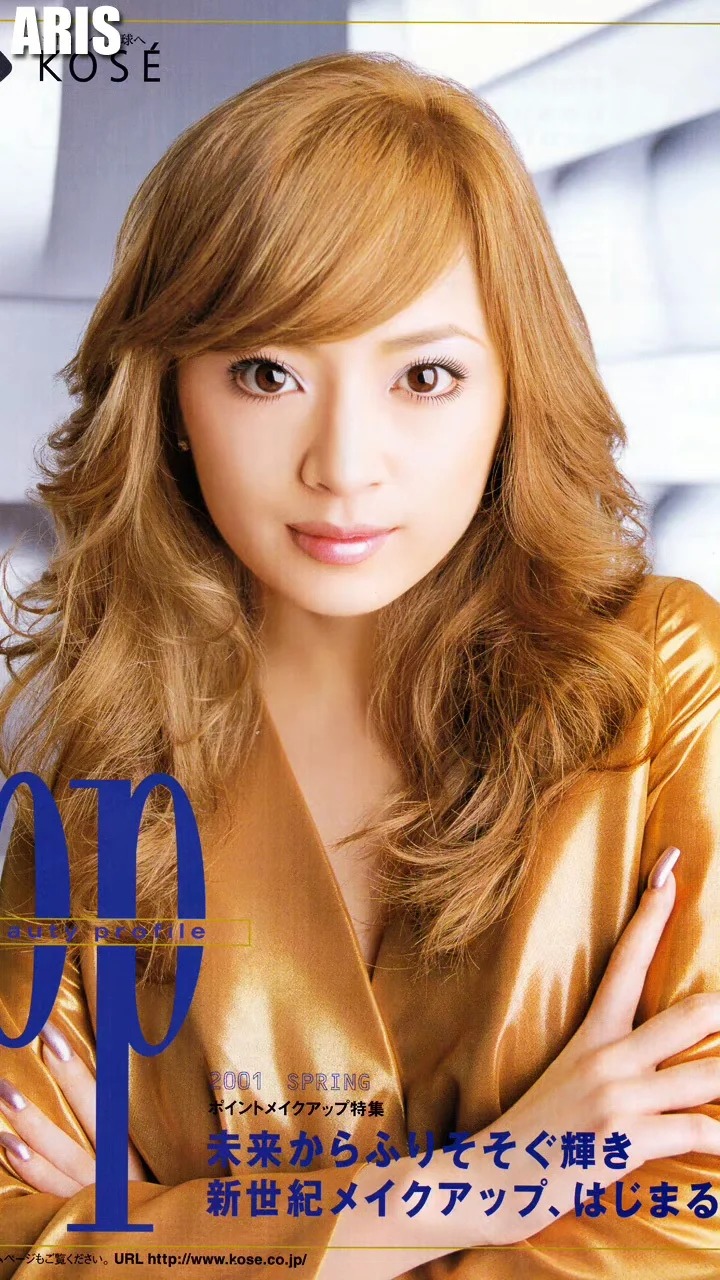 曾紅遍全亞洲！46歲歌壇天后「面部僵硬被指醫美過度」　洋娃娃臉蛋「如今老態顯現」網全認不出