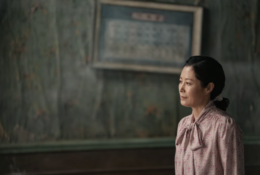 每月退休金領7萬！退休公務員夫妻「賣房去住高級養老院」　3個月後「卻倉皇逃出」嘆：有錢也沒用