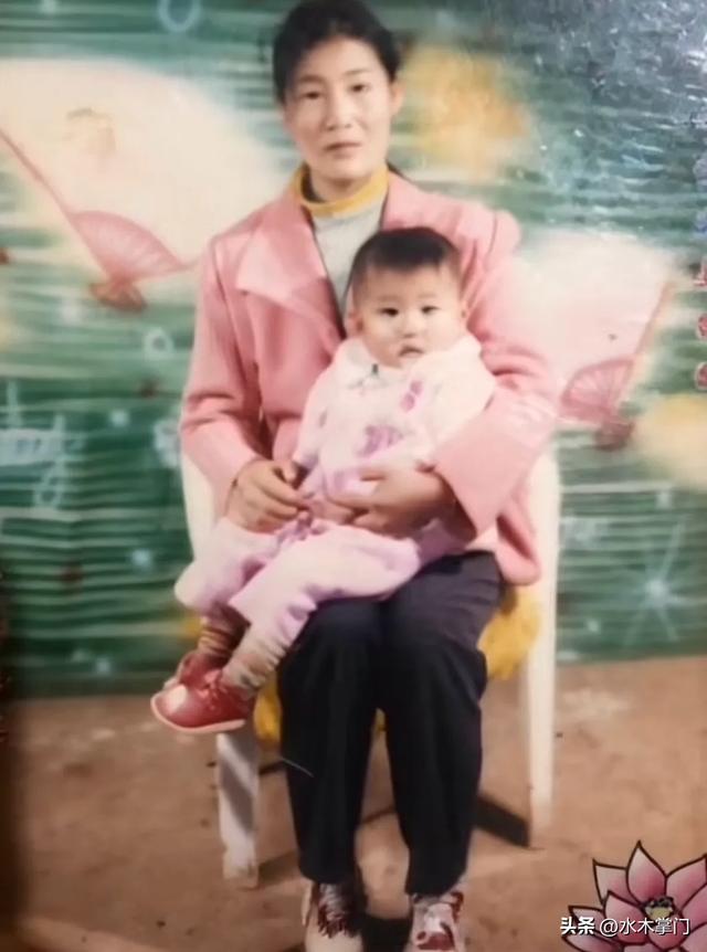 被罵忘恩負義！他要求「執行父親死刑」還拒領骨灰　事後他卻笑了：「媽，我為妳報仇了」