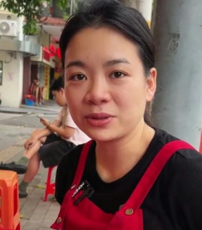 根本沒消費！白髮阿公「每天來蹭免費白飯」長達半年　老闆娘「曝真實心聲」：不來了