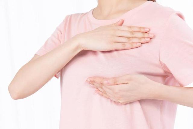 每吃一次，乳癌就離你近一步？醫生：「這5物」是乳癌加速器！