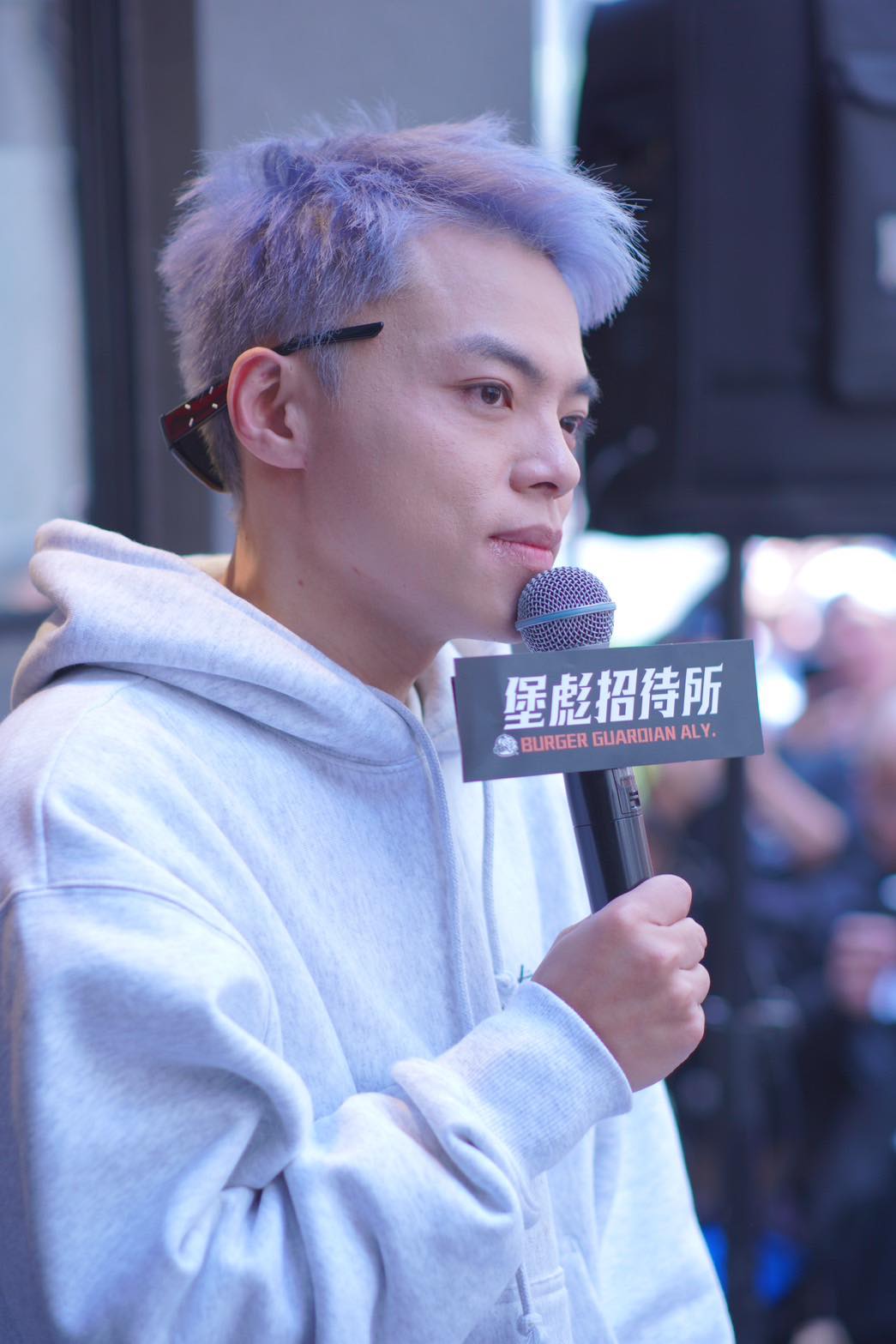 借錢被騙六位數！資深男星「跑漁港當臨時工」　婆媽嚇到「竟是他」：要靠實力賺回來
