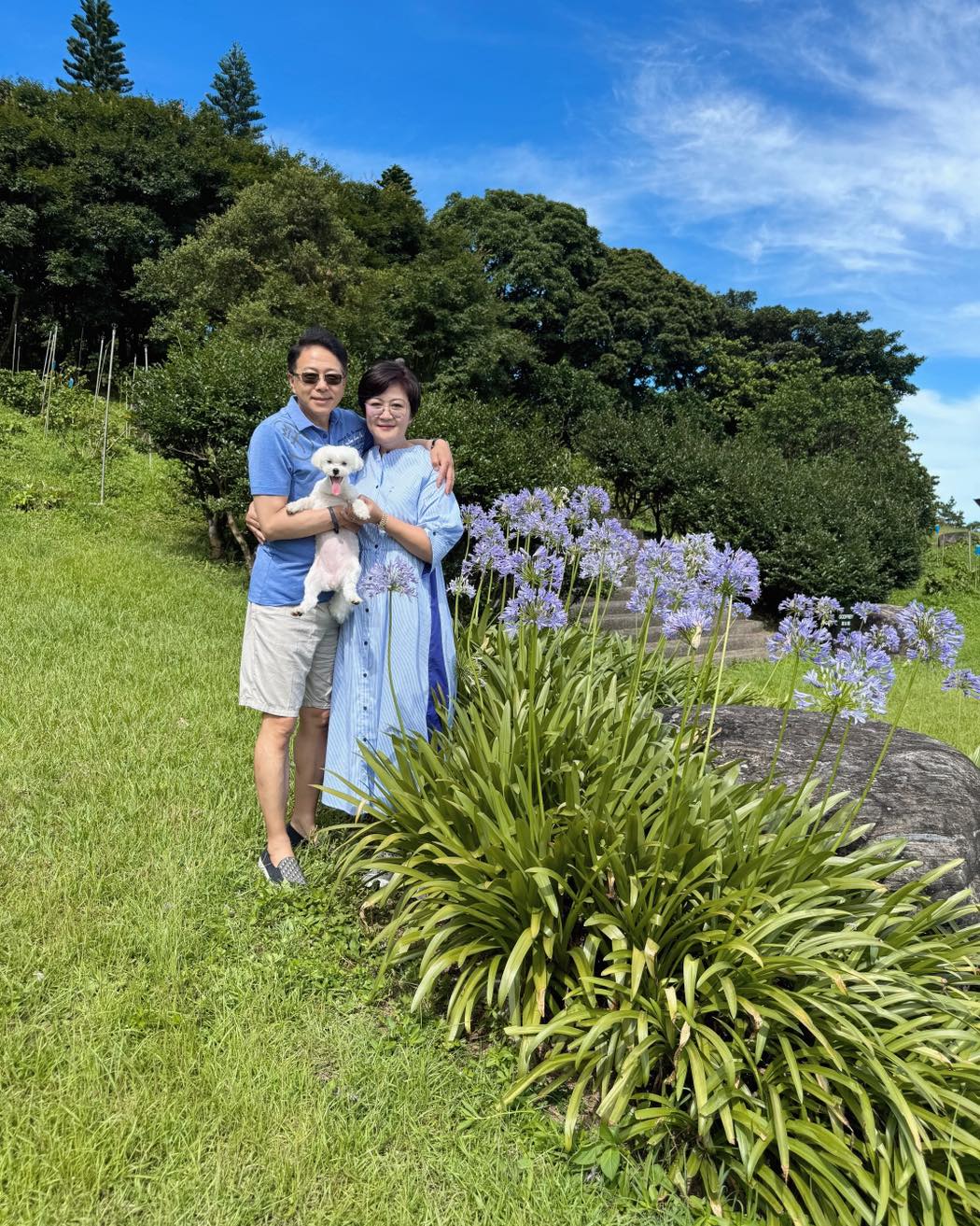 遭傳婚內偷吃！60歲崔佩儀「揭夫妻現況」火大暴怒　韓裔尪「急從美國飛回」：為一事十指緊扣她