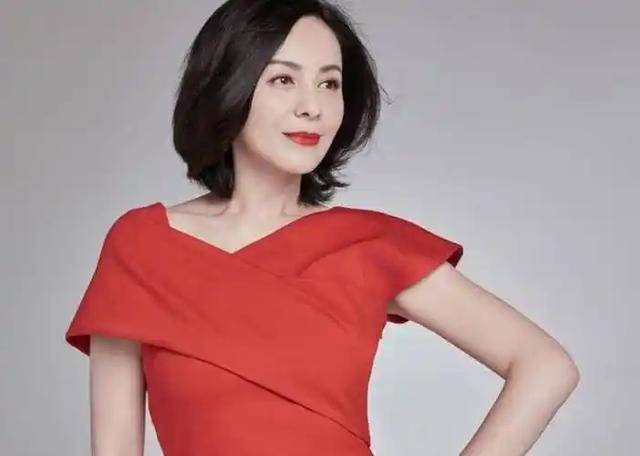 一群凍齡女神！關掉濾鏡後「全場鴉雀無聲」　嚇壞「像骷髏忍了」：但這個真忍不了