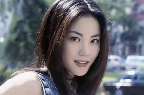 一群凍齡女神！關掉濾鏡後「全場鴉雀無聲」　嚇壞「像骷髏忍了」：但這個真忍不了