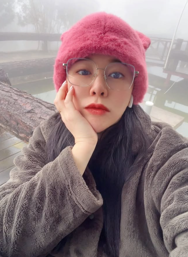 30歲台灣網紅驟逝！弟弟悲痛證實：「她用自己的方式離開了...」