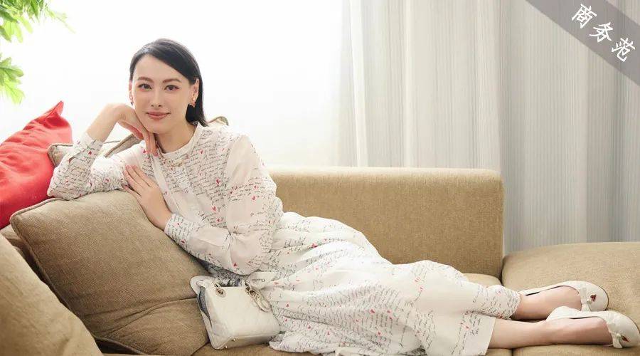 不甩豪門棄婦標籤！絕美女星「歡慶37歲生日」牽手新男友　不嫁豪門「1細節成人生贏家」