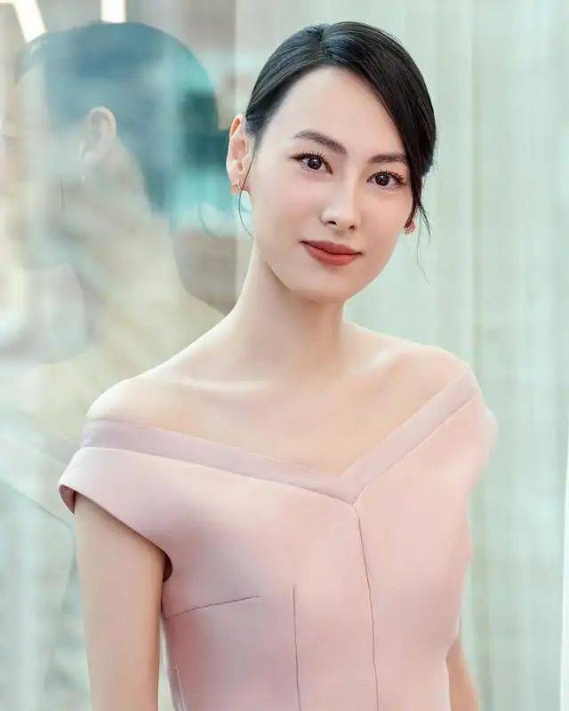 不甩豪門棄婦標籤！絕美女星「歡慶37歲生日」牽手新男友　不嫁豪門「1細節成人生贏家」