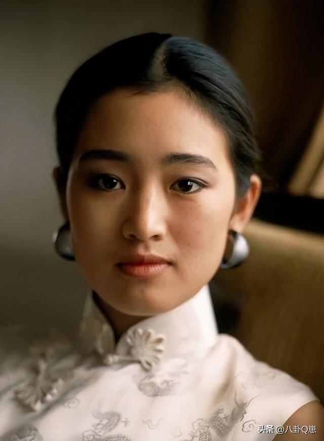 53歲才遇真愛！59歲大咖影后「身材嚴重發福」女神不復存在　一看「76歲法國老公」網全懂了：是幸福的模樣