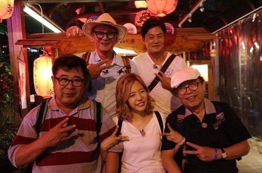 哭斷腸！資深男星慟曝「最愛的她過世了」　靈堂弔唁「出殯時間曝光」