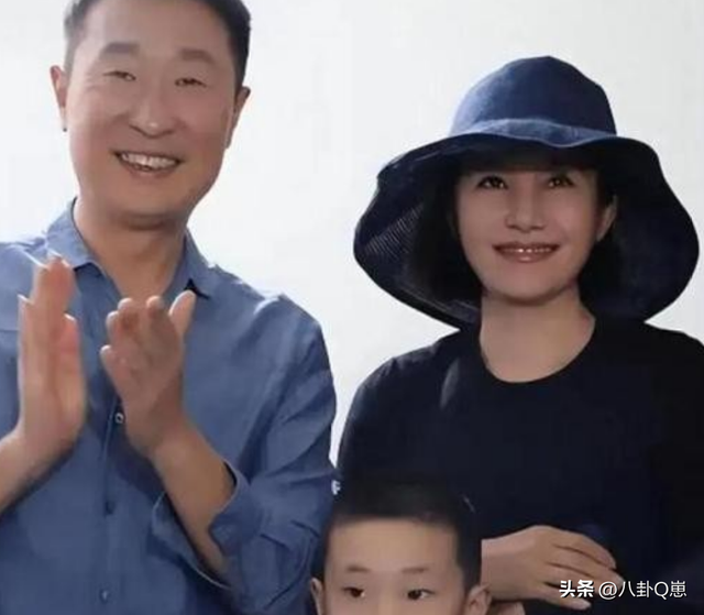 當年下嫁窮小子！大咖女星悲曝「失去3孩子」　隱退多年「終於再當媽」一家三口曝