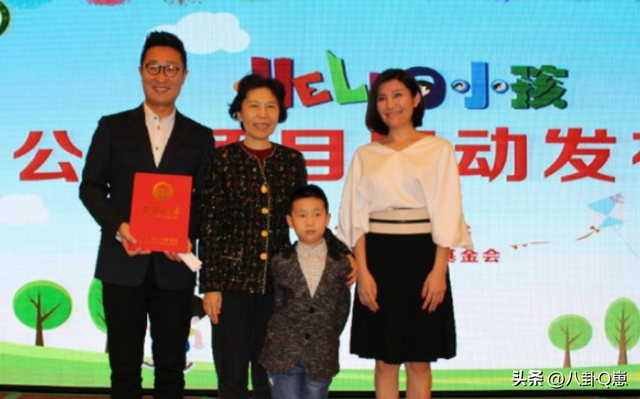 當年下嫁窮小子！大咖女星悲曝「失去3孩子」　隱退多年「終於再當媽」一家三口曝