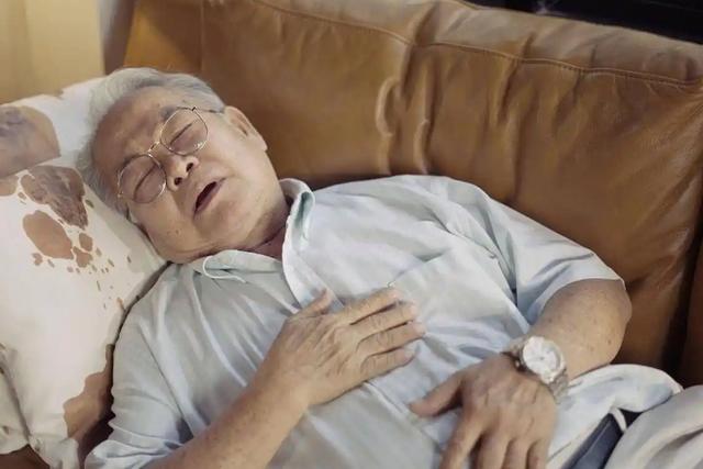起床後大量喝水！醫生發現「半年後出現3變化」愣住：適得其反了