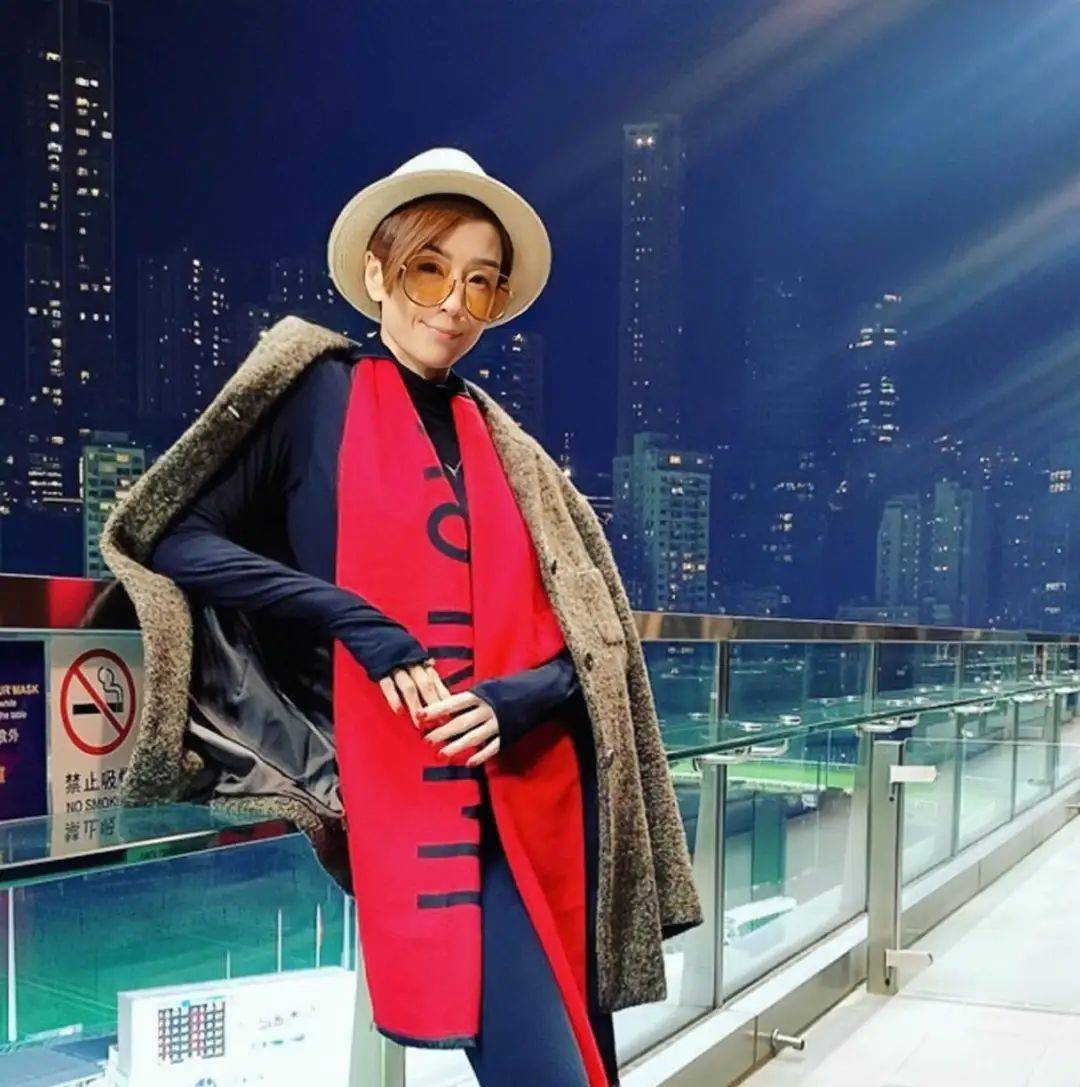 被罵剋夫多年！56歲女星「沖涼畫面」惹爭議　四肢纖細「瘦成皮包骨」認了：身體出現1狀況