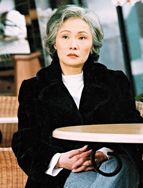 資深女星「驚傳過世」死因曝光！丈夫墜樓亡不到兩周「曾喊要和她一起走」