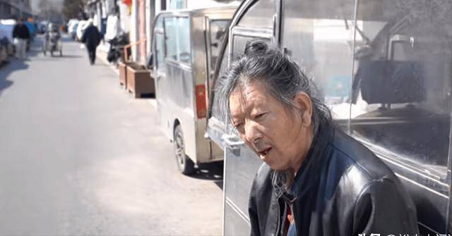 當紅時妻子癱瘓！資深男星「推掉工作照顧她」慘遭車撞　「悲慘現狀曝光」後悔：要有孩子就好了