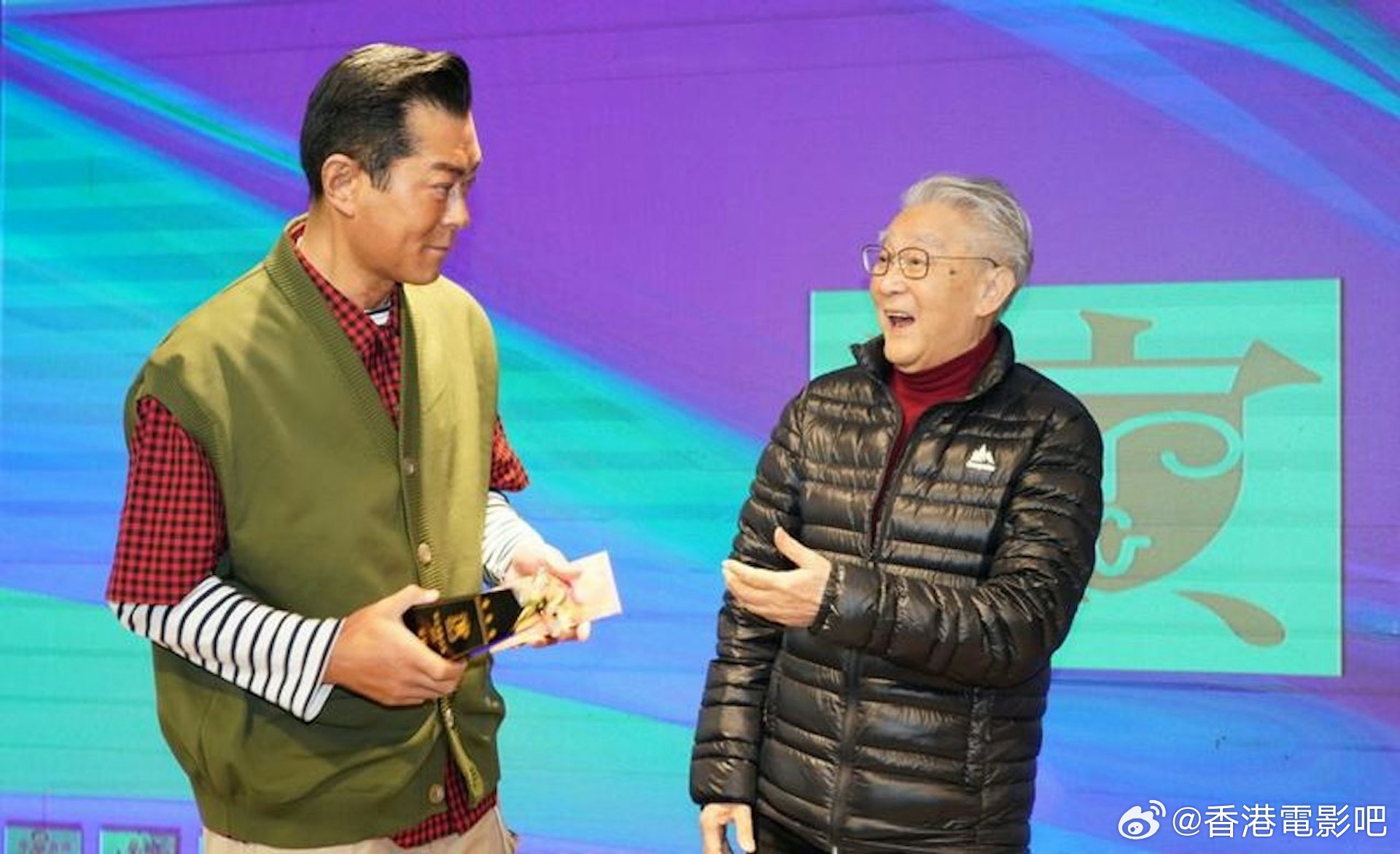 92歲演藝圈大咖「驚傳死訊」！生前「已安排好後事」：把我骨灰灑在花園...
