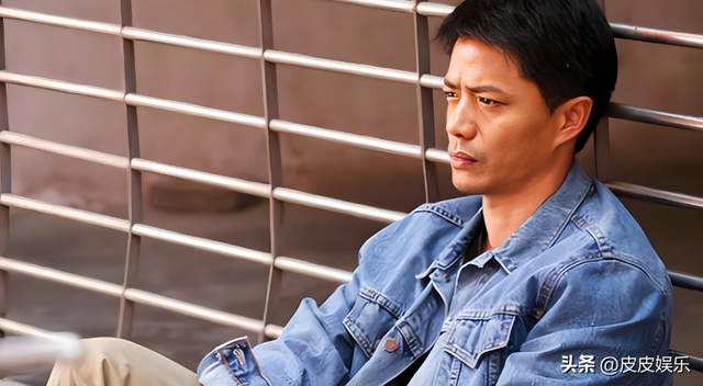 螢幕硬漢「私下超寵妻」！當年假戲真做「追求她9年」　老婆一句怕痛「13年不生子」