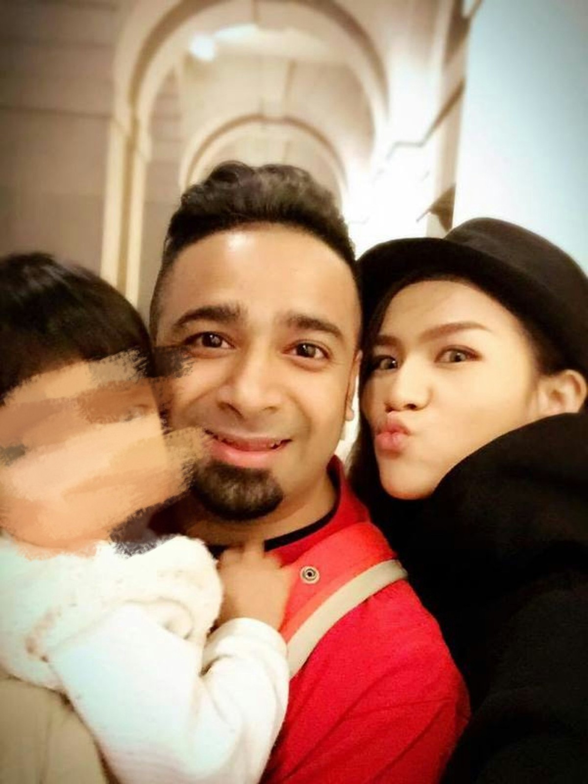 曾出軌又家暴！42歲男星「被迫退演藝圈」端盤子維生　苦笑「確診鼻咽癌四期」： 像千萬隻螞蟻爬臉