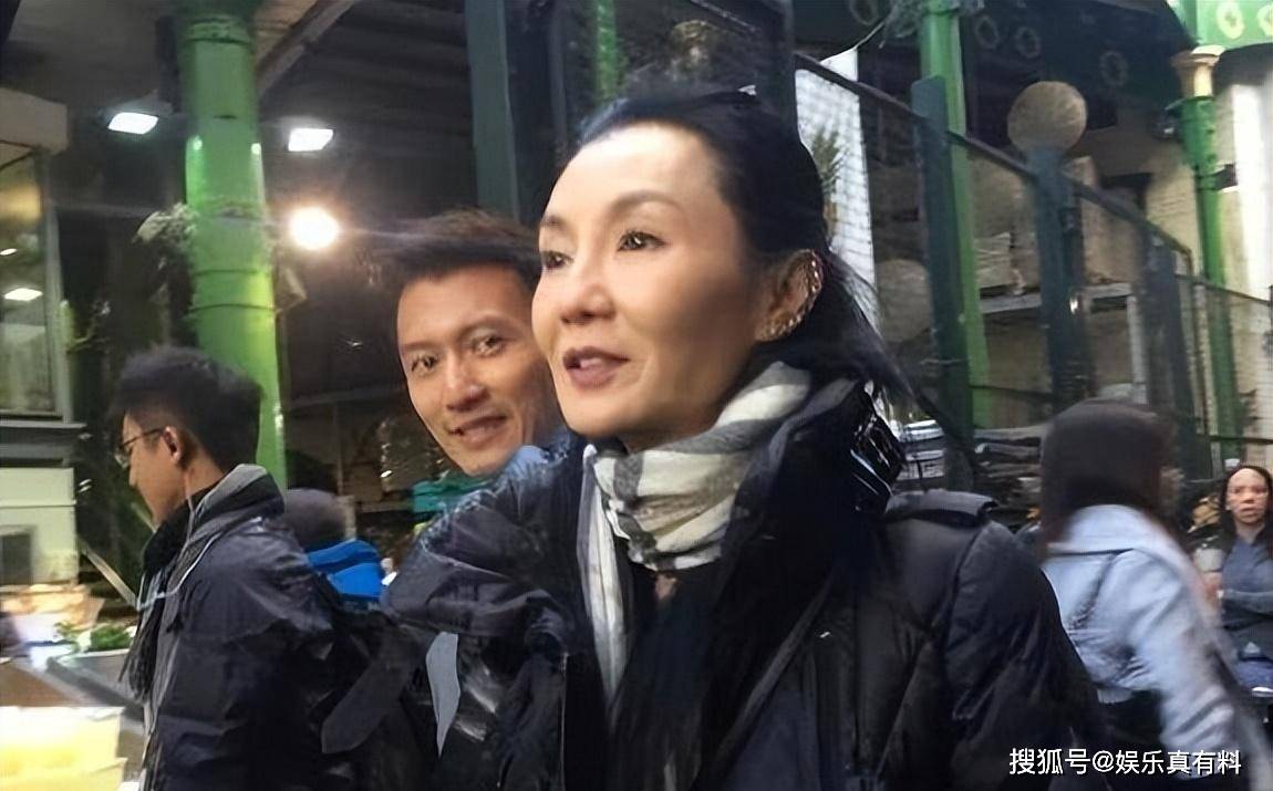曾苦戀梁朝偉！亞洲影后「息影21年」國外現蹤　60歲未婚「狀態如少女」把生活過成詩：身邊多了他