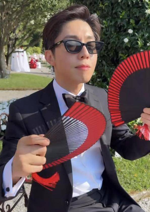 知名富二代義大利完婚！高帥外籍丈夫曝光「兩人外型超級搭」