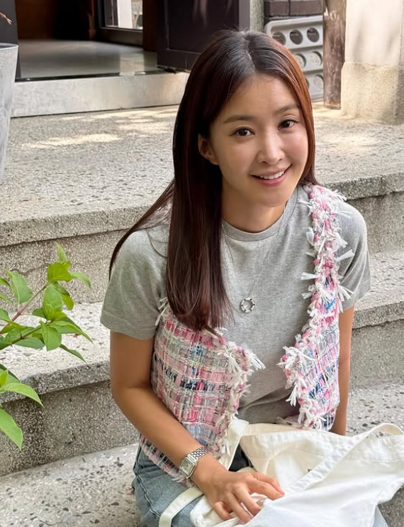 今年3月剛離婚！43歲資深女星「認了懷了第二胎」　坦言「前夫不同意照樣做」：不得不做出選擇