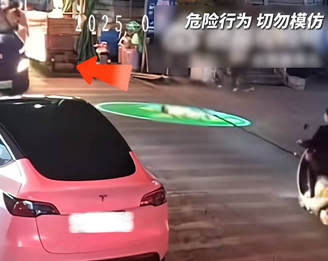 1幼童躺大馬路上玩！下秒遭貨車「碾壓身亡」家長後續反應曝光