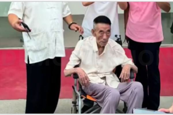 才剛出席活動！資深大咖男星「幾小時後驚傳死訊」　家人證實「鬆口死因了」
