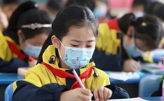 「世界上最長的路是什麼路？」小學生回答兩個字，老師給了滿分
