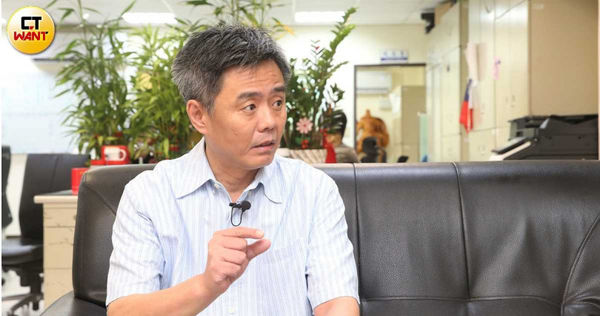 從豬仔做到首腦！20多歲男「狂撈22億」詐騙手法曝光　「用紅布封眼虎爺」報應卻來了...
