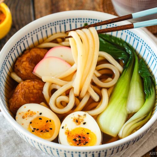 吃麵忘帶錢！老顧客「約好明天來還」卻再也沒出現　幾個月後「1名年輕人來到店裡」老闆哭了