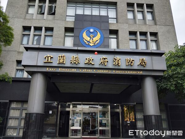 宜蘭驚傳慘叫！工人「僵直墜下樓」當場失去生命跡象　急救現況曝光