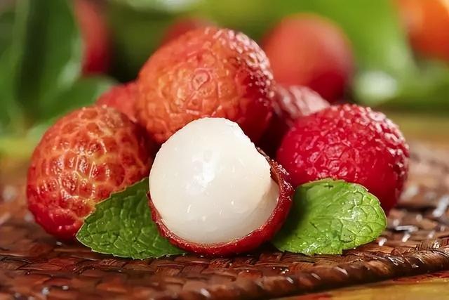 太多人輕忽！腸息肉切除後「不想復發」：3種食物要忌口