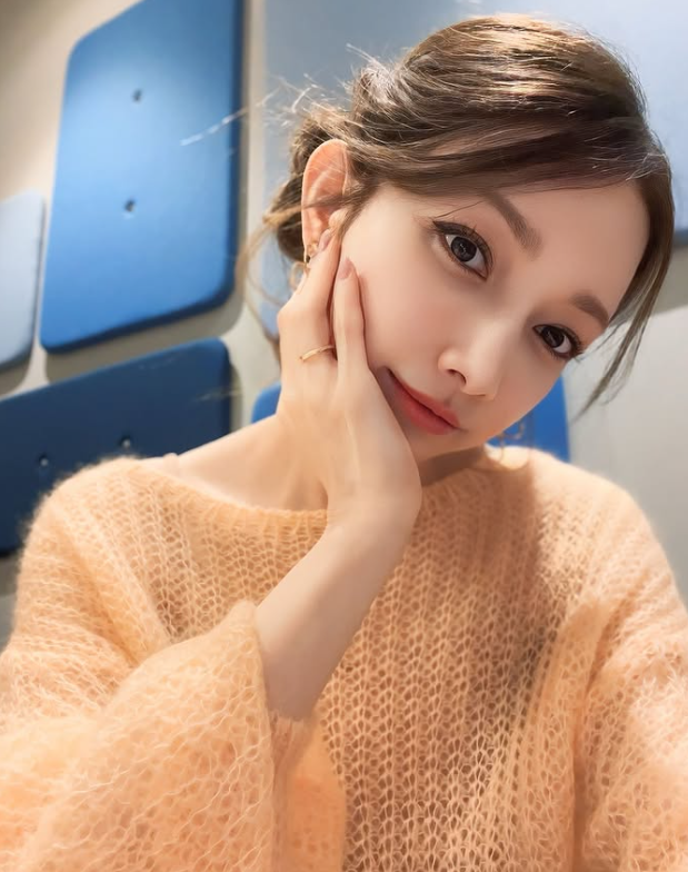 曾是清純偶像！大咖女星「婚後外遇前男友」形象重創　如今39歲「顏值讓人驚呼連連」