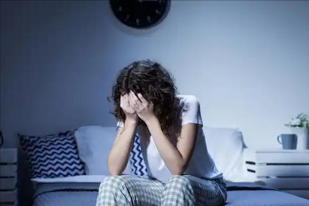 很多人常忽略！腎如果有病「晚上睡覺會有3現象」　醫生示警：「發現時通常太晚了...」